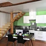 Centre - Maison T2 Entiere Et Climatisee * Bordeaux